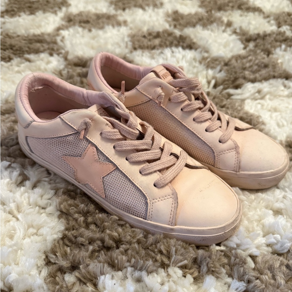 Vintage Havana Blush Star Sneakers
